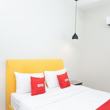 Capital O 90406 Mirani Hotel أمبانغ المظهر الخارجي الصورة