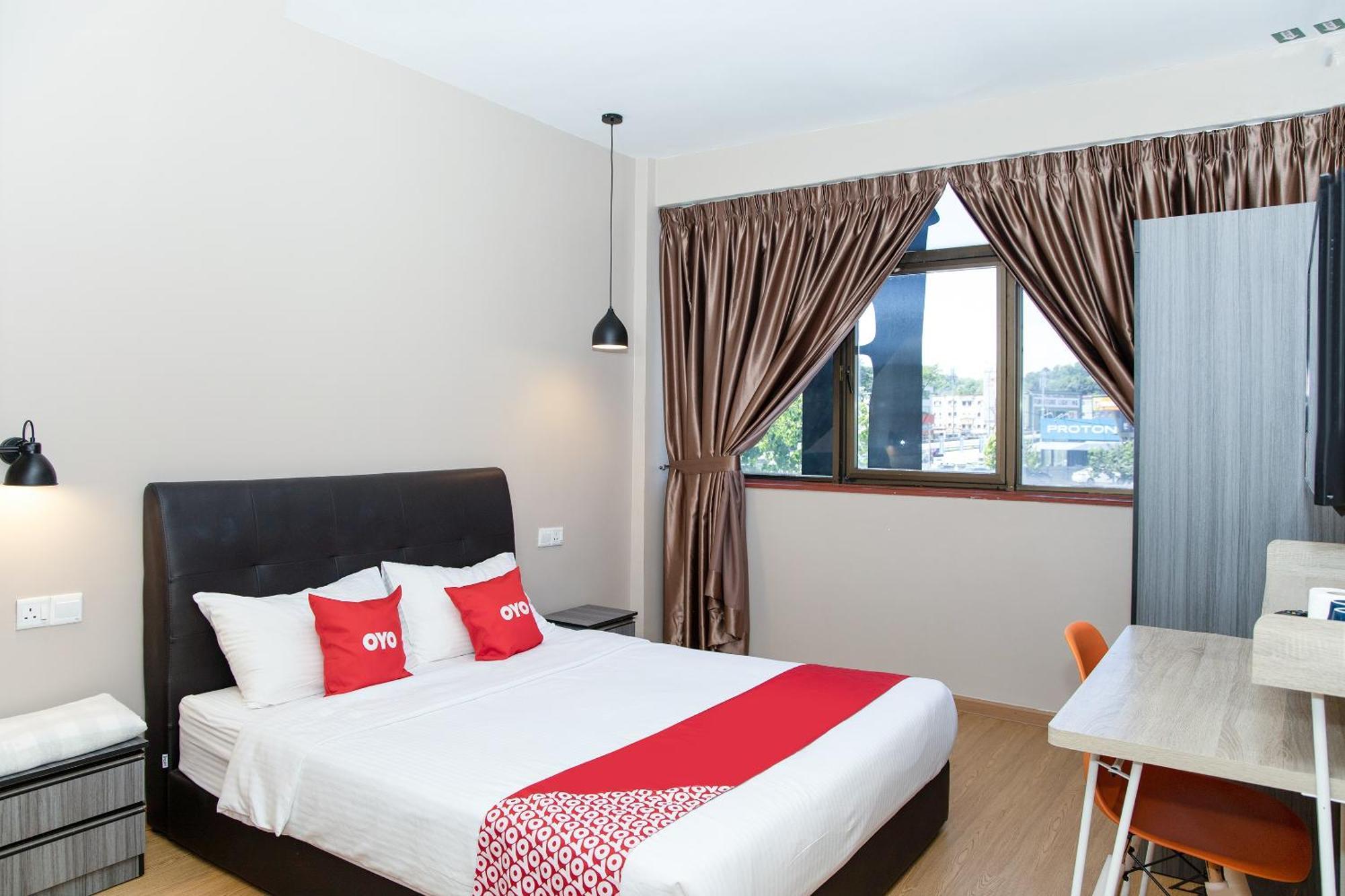 Capital O 90406 Mirani Hotel أمبانغ المظهر الخارجي الصورة