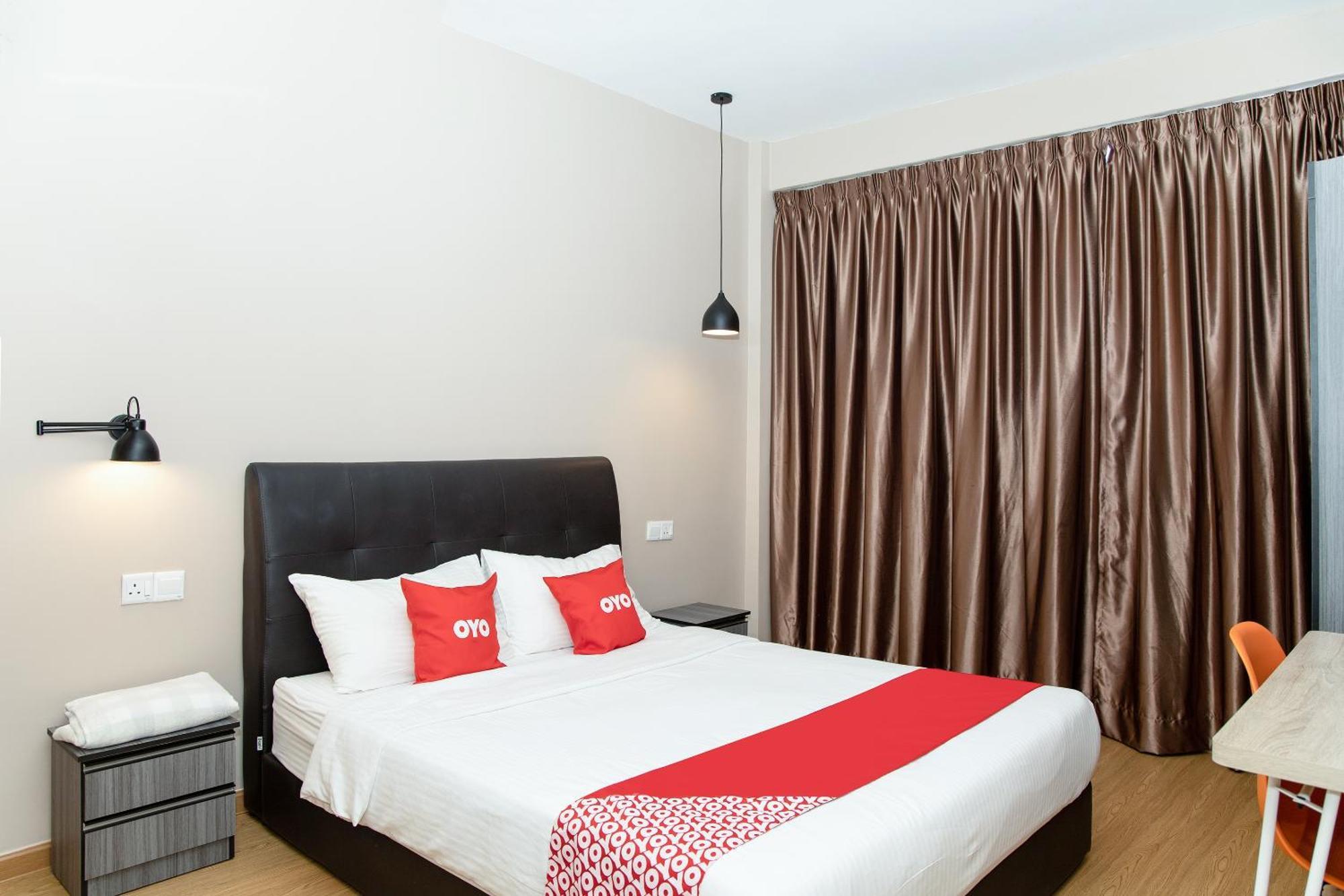 Capital O 90406 Mirani Hotel أمبانغ المظهر الخارجي الصورة